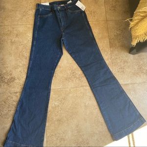 H&M High Waited Flare Jeans